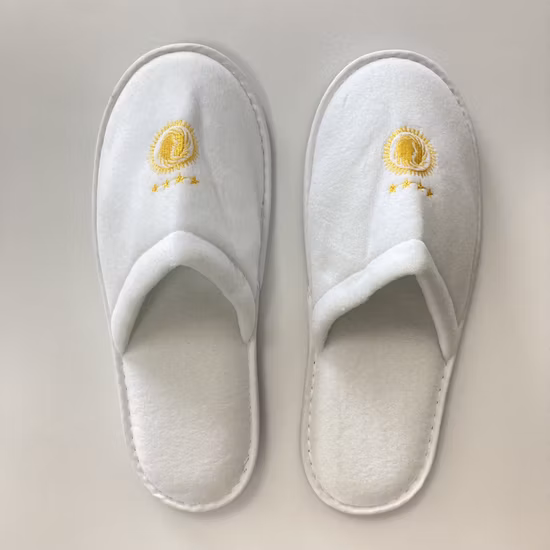 Comfortable and Soft Disposable Coral Velvet Hotel Slippers for Men Women and Children
